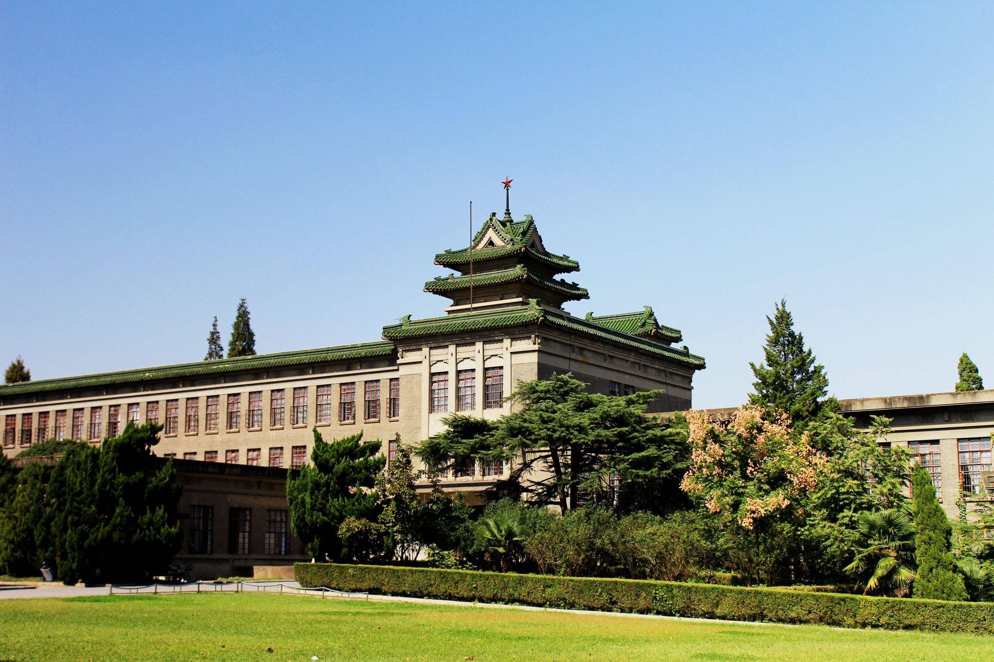 南京农业大学是985还是211