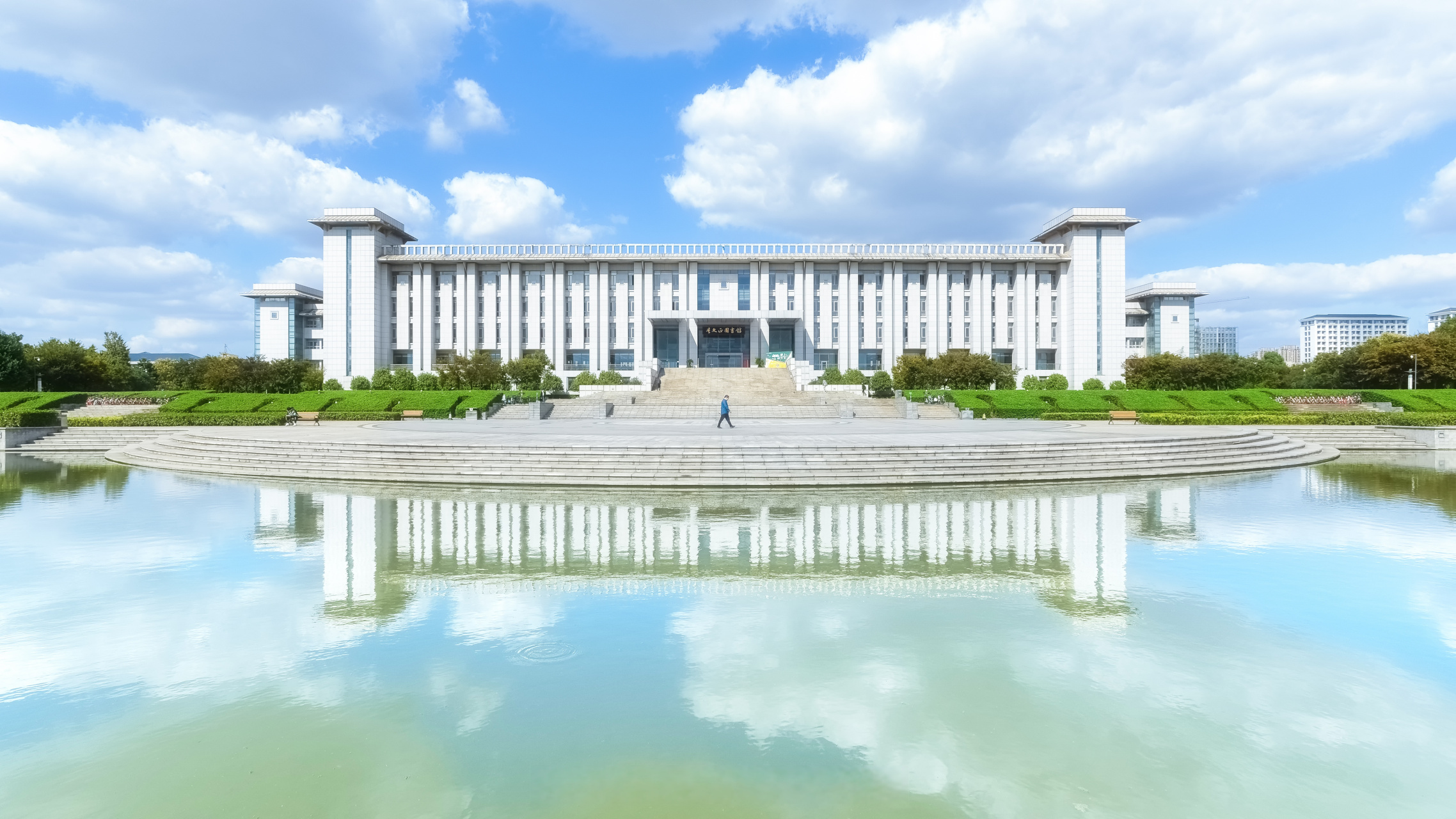 东南大学是211大学还是985大学?